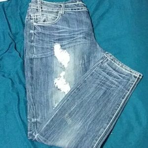Almost Famous Distressed skinny jean size 18